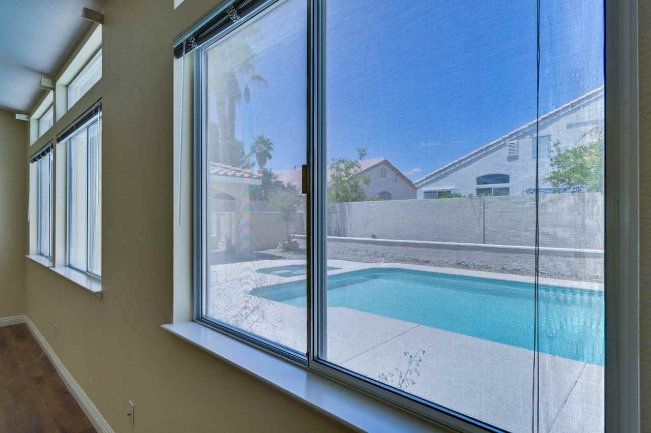 968 E Robindale Rd - Photo 7 of 50