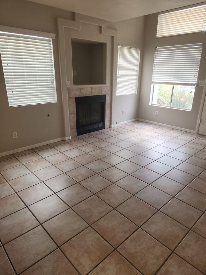 6920 Coral Rock Dr - Photo 3 of 18