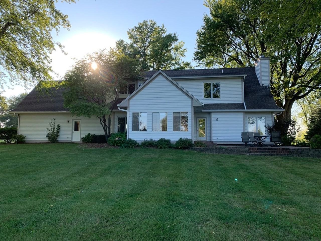 6955 Nw 100th St - Photo 2 of 18