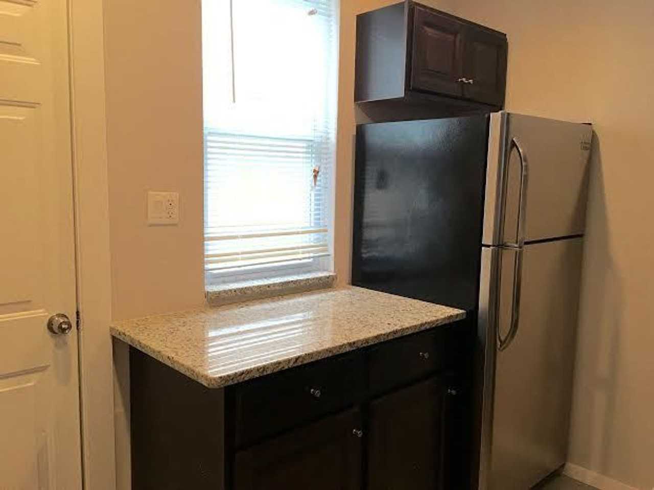 1210 S Harmony St - Photo 4 of 11