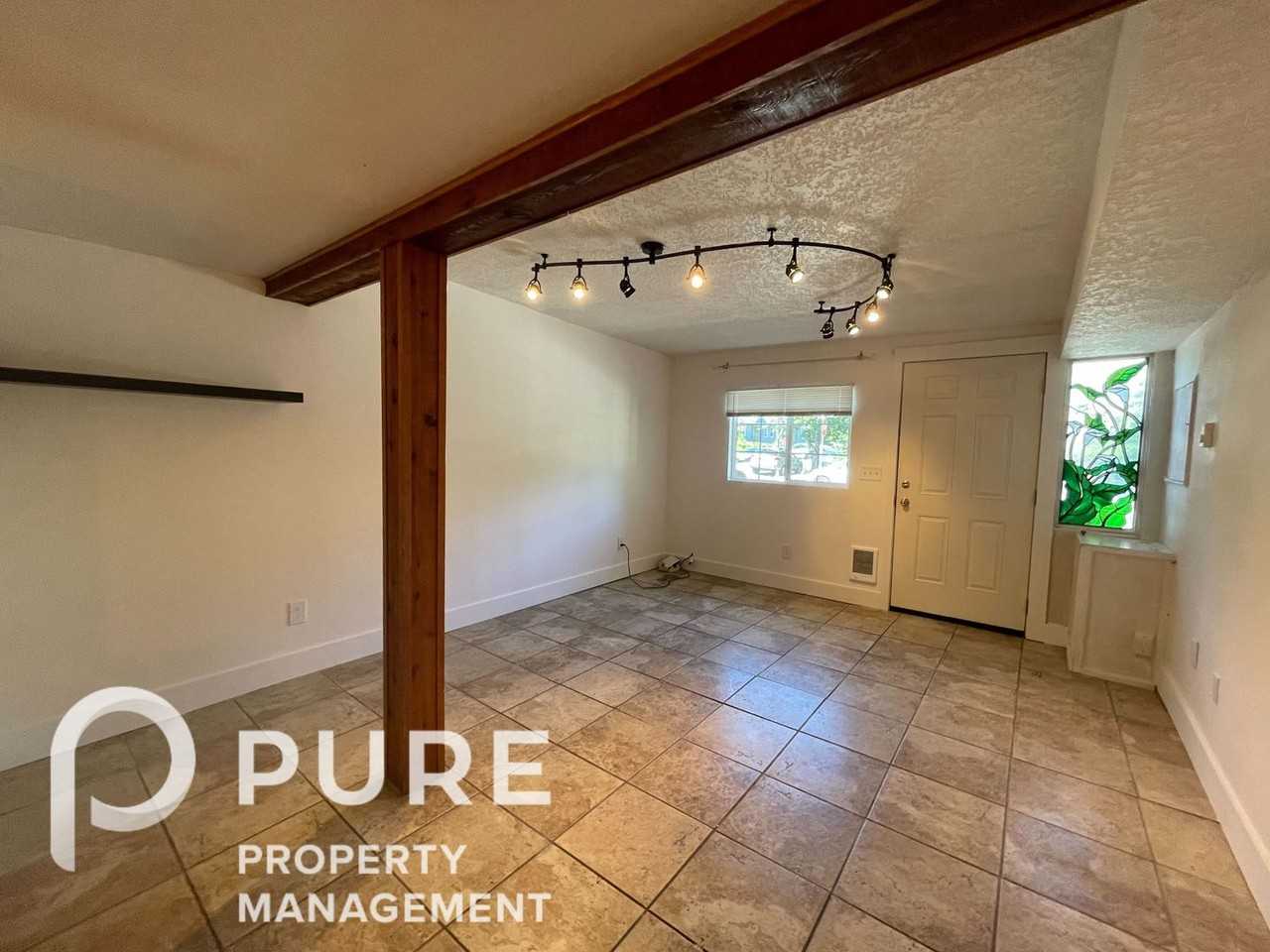 0637-01PP - Photo 3 of 19