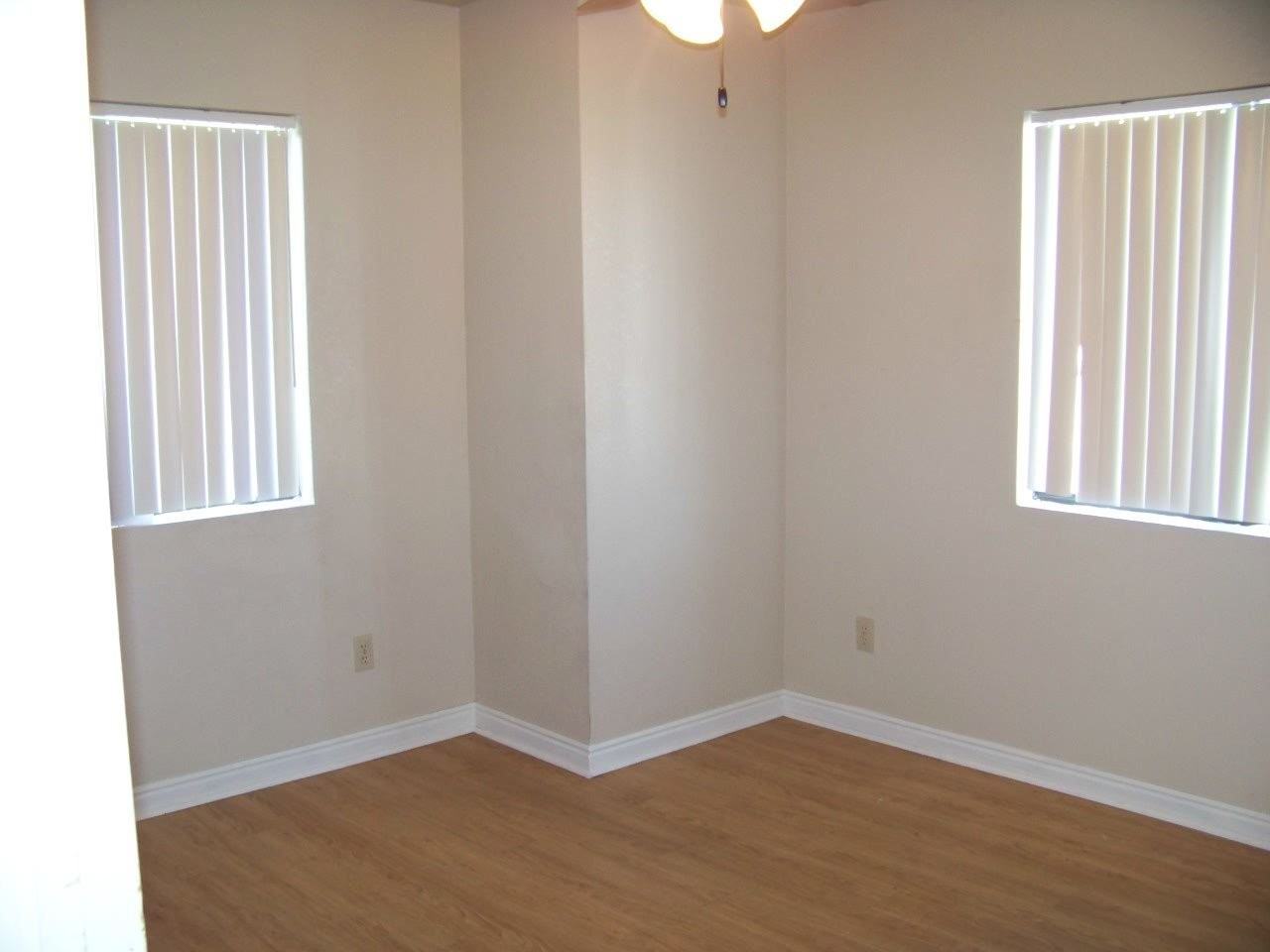 The Sands Apartments - Photo 6 of 19