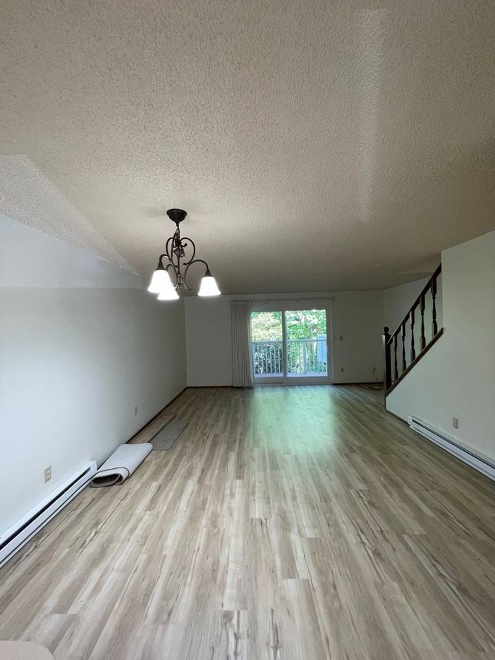 Morgan (1160 SW Harrier Circle) - Photo 3 of 11