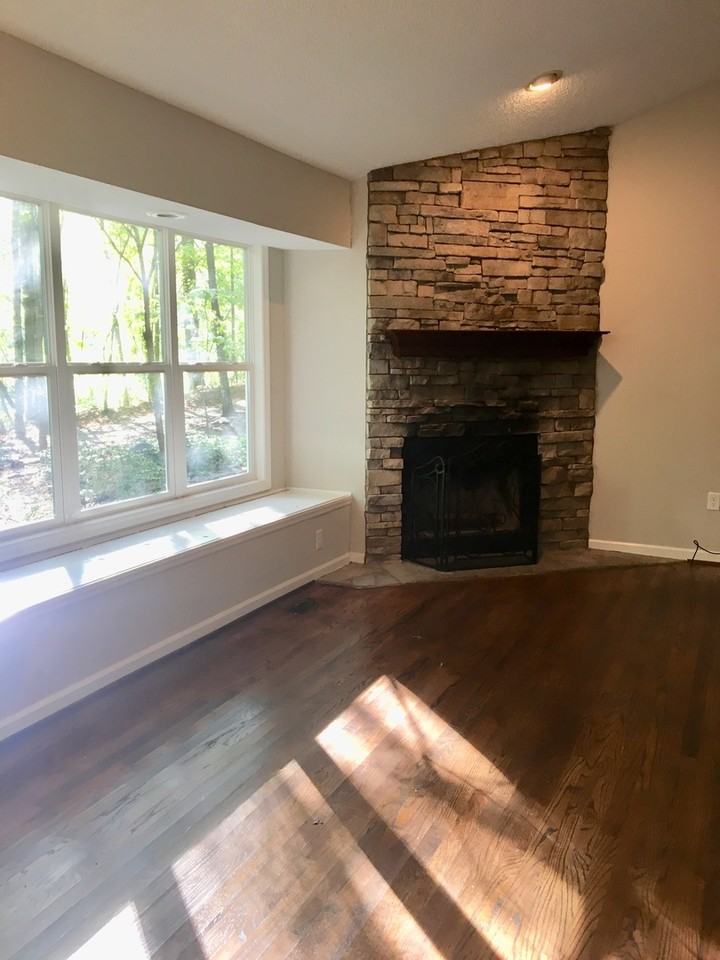 114 Richard Ln - Photo 4 of 19