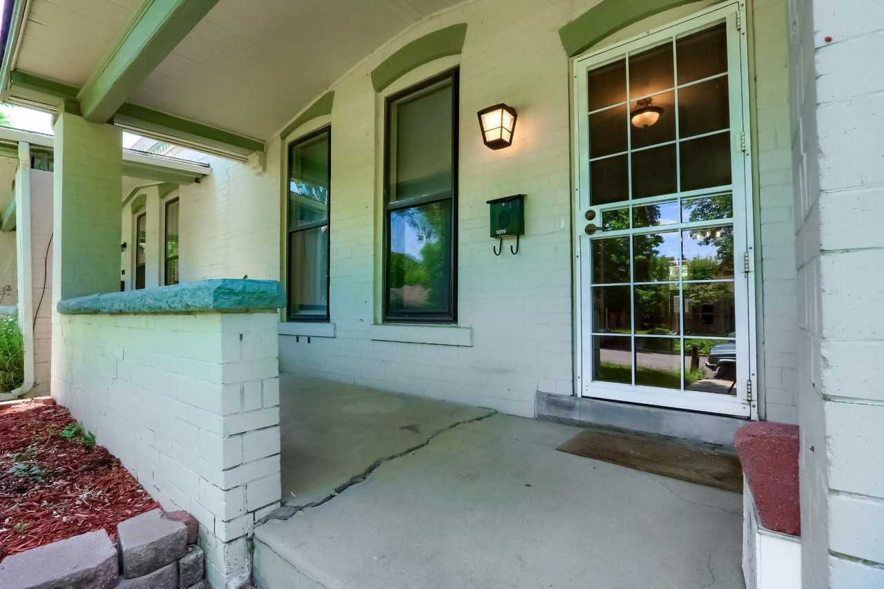 1019 Cook St - Photo 2 of 43