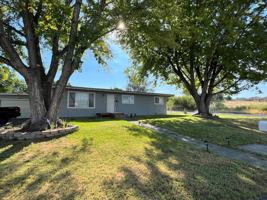 featured image of 1215 S Eastlake Dr