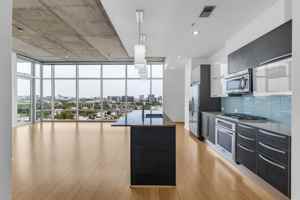 featured image of 700 12th Ave S