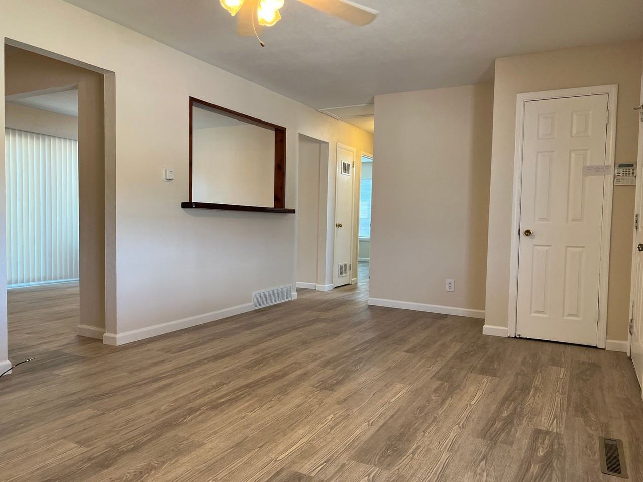 223 Security Blvd - Photo 3 of 16