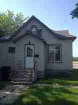 402 C Ave Ne - Photo 1 of 1
