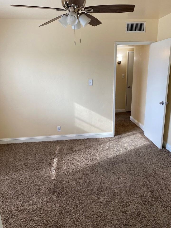 3721 Navajo Ave - Photo 4 of 6