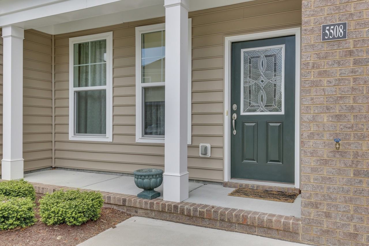 5508 Parish Turn Pl - Photo 4 of 29