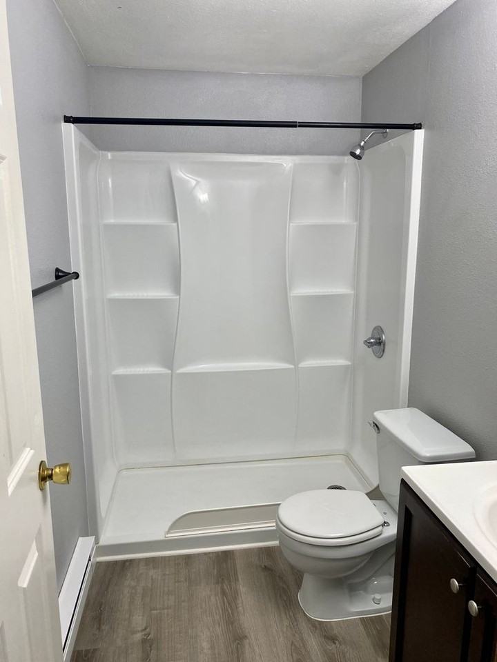 511 N 11th St - Photo 2 of 17