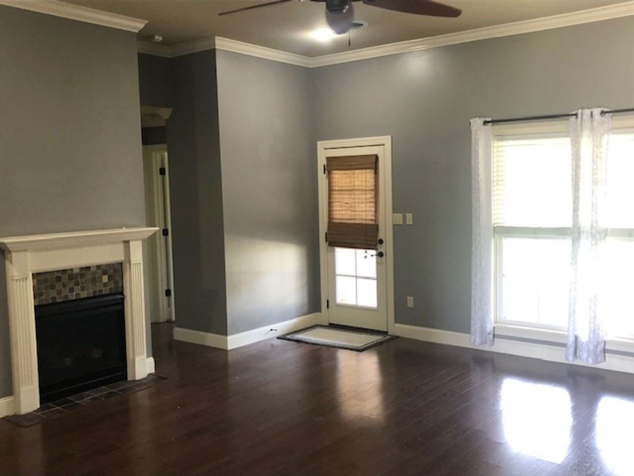 110 Woodcliff Cv - Photo 3 of 15