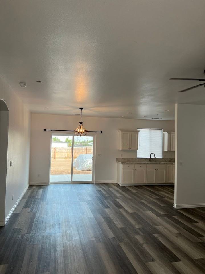 505 5th St - Photo 3 of 21