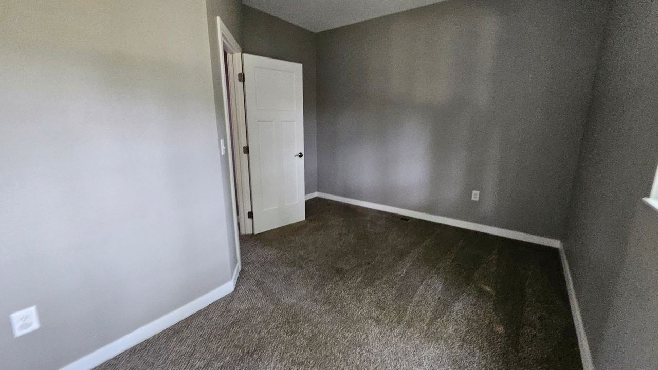 1218 34th Street - Photo 6 of 26