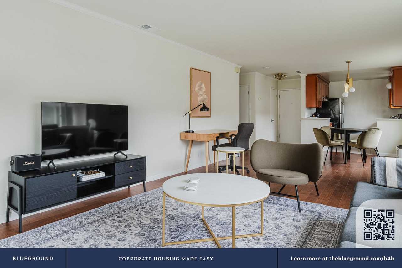 837 Cowper Street - Photo 5 of 28