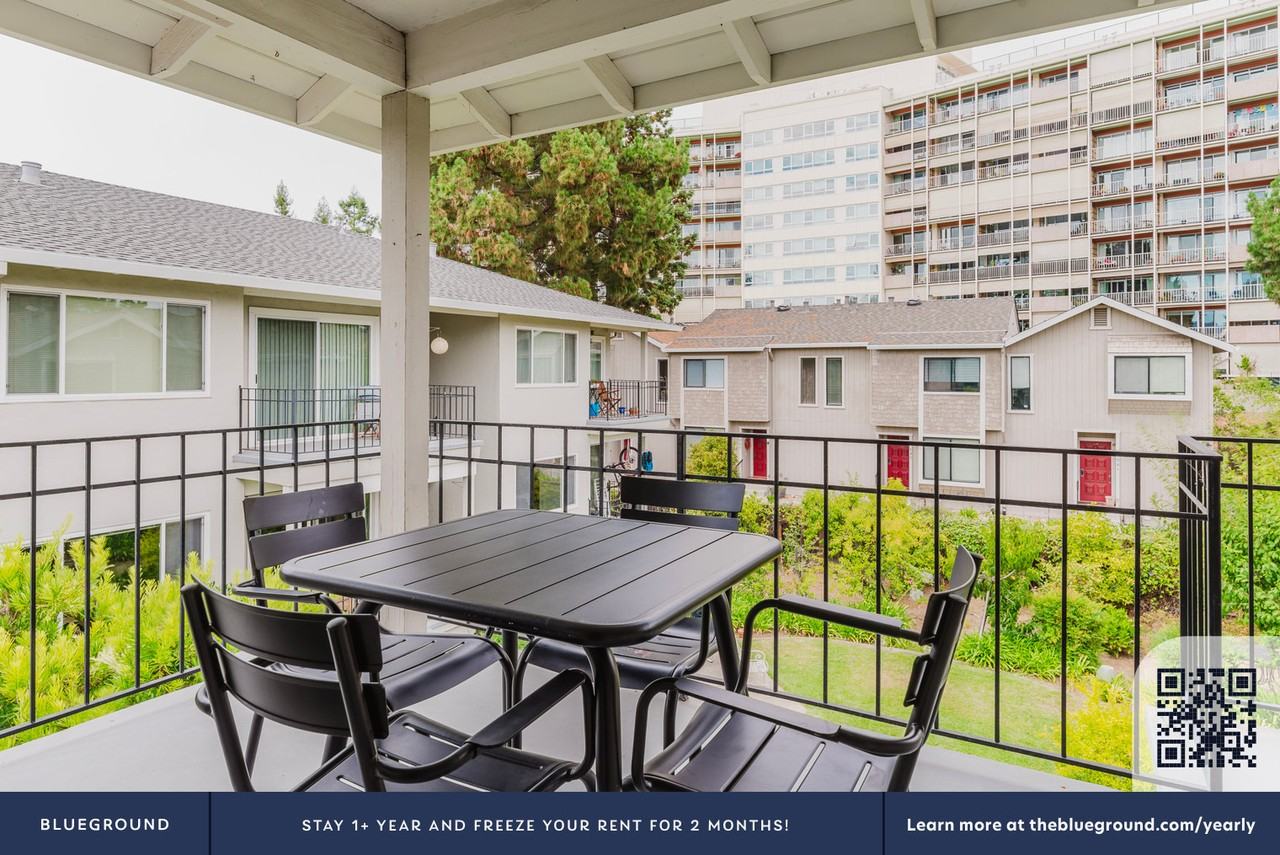 837 Cowper Street - Photo 7 of 28