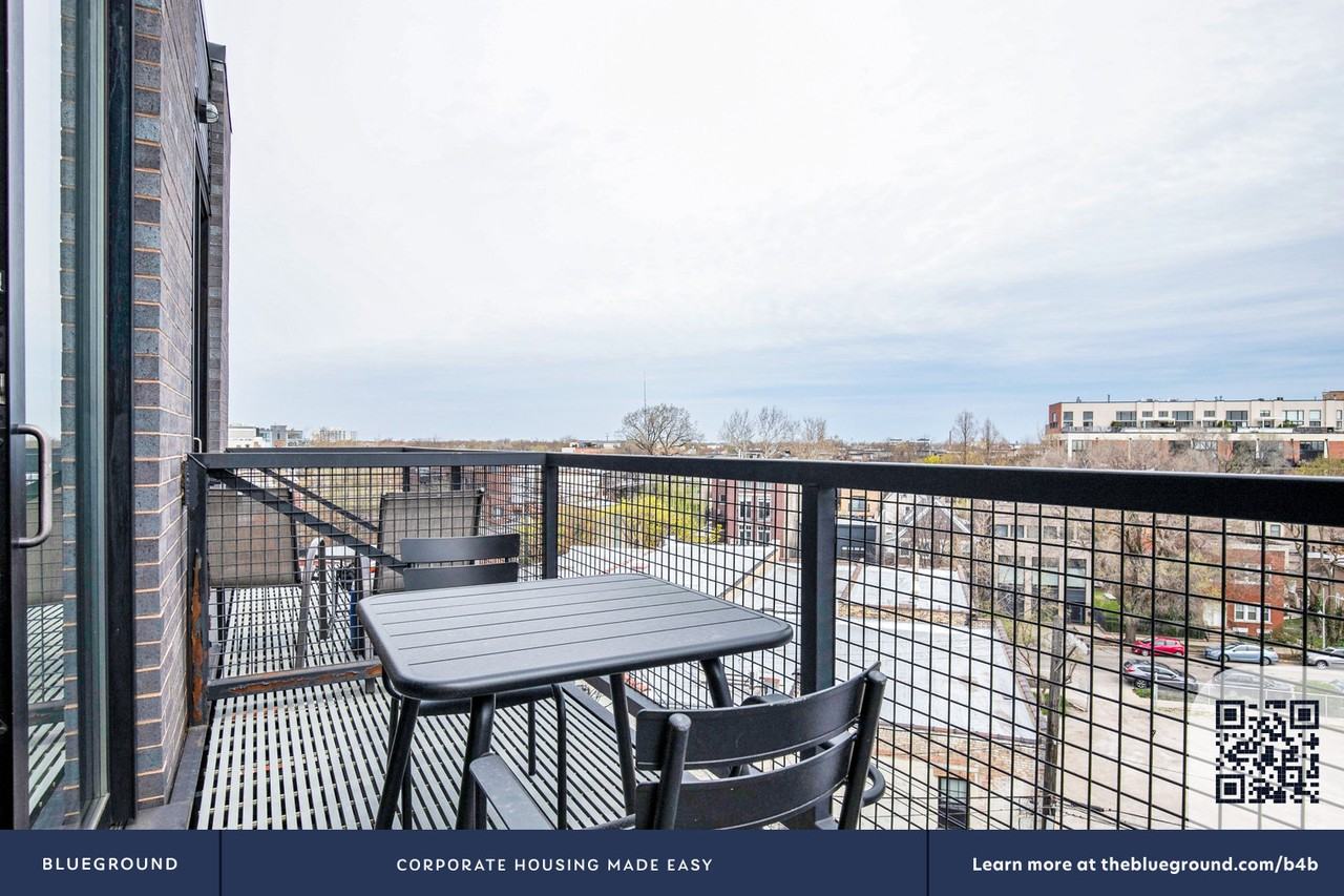 1647 N Milwaukee Ave #662 - Photo 5 of 26