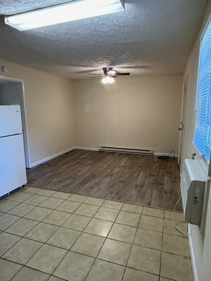 120 Boone St #3 - Photo 3 of 4