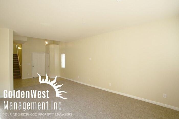 9354 Gracious Lady St - Photo 2 of 21