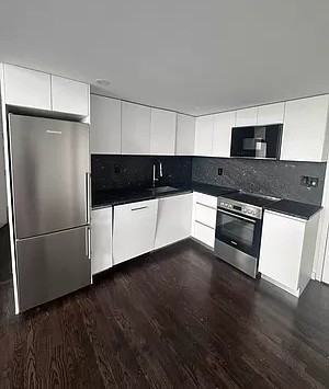 32 E 14th St #2 - Photo 2 of 8