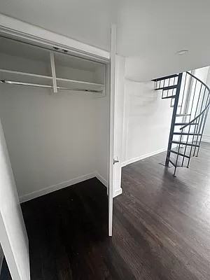 32 E 14th St #2 - Photo 6 of 8