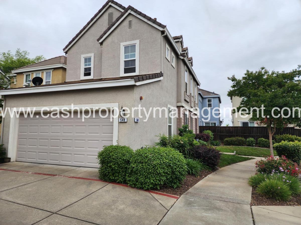 548 Navigator Dr #NA - Photo 2 of 20