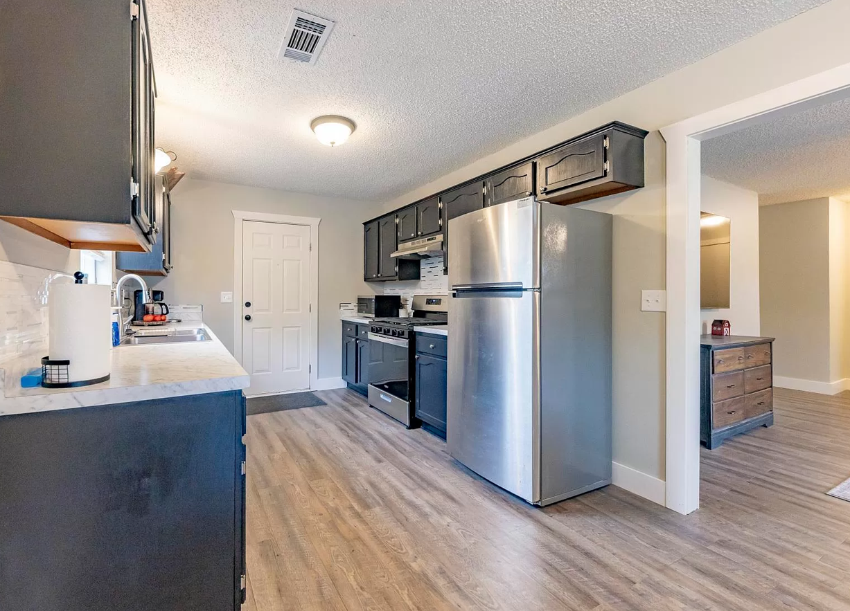 1815 Watts Rd #NA - Photo 7 of 17