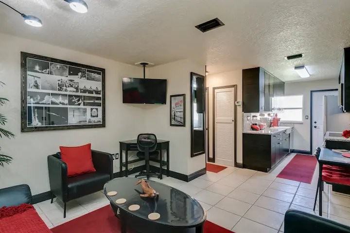 309 Lincoln Ave #NA - Photo 4 of 21