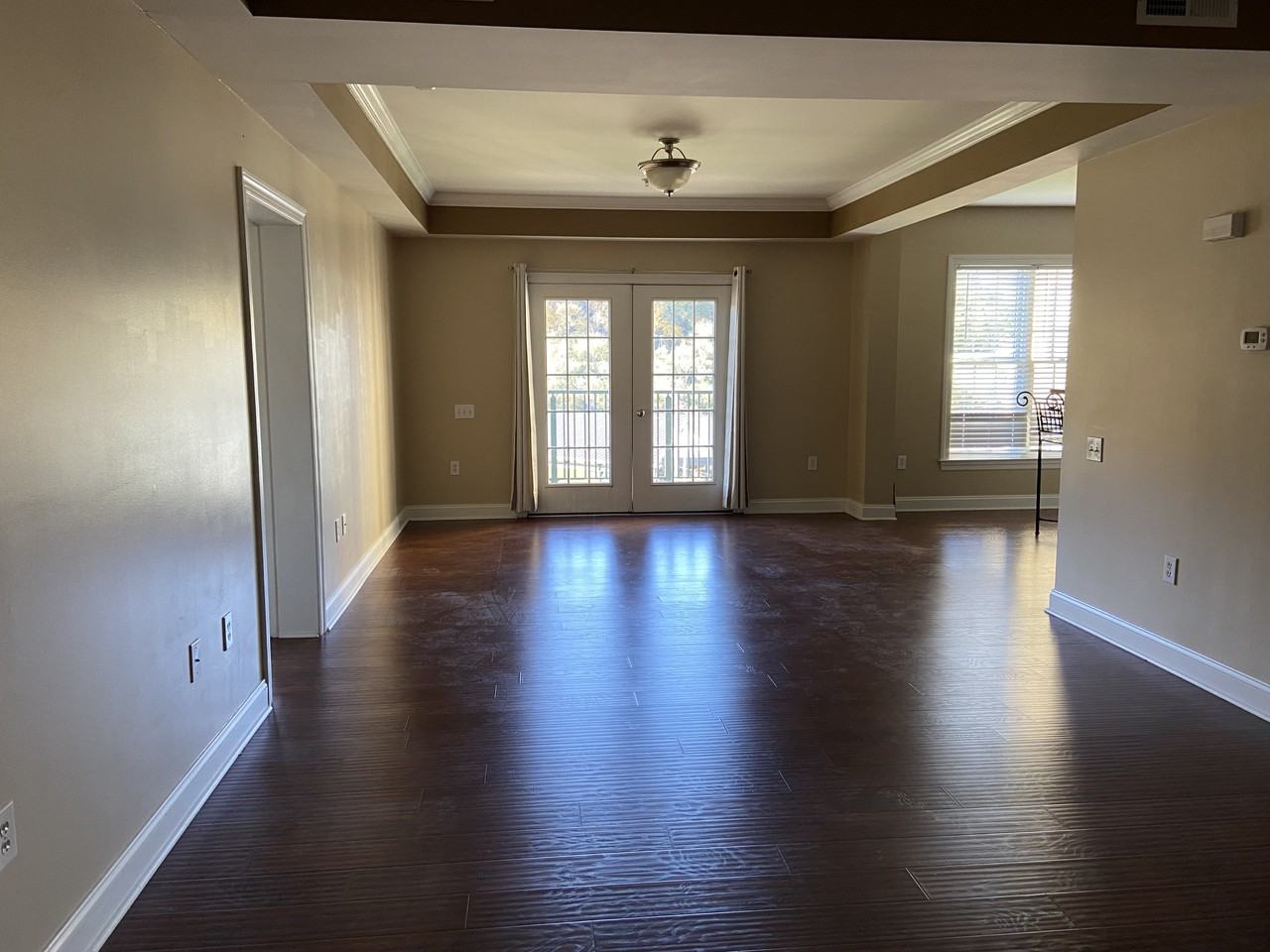1029 University Ave #202 - Photo 2 of 10