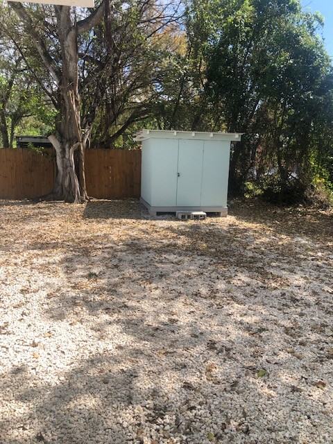 18 Palm Dr - Photo 5 of 20