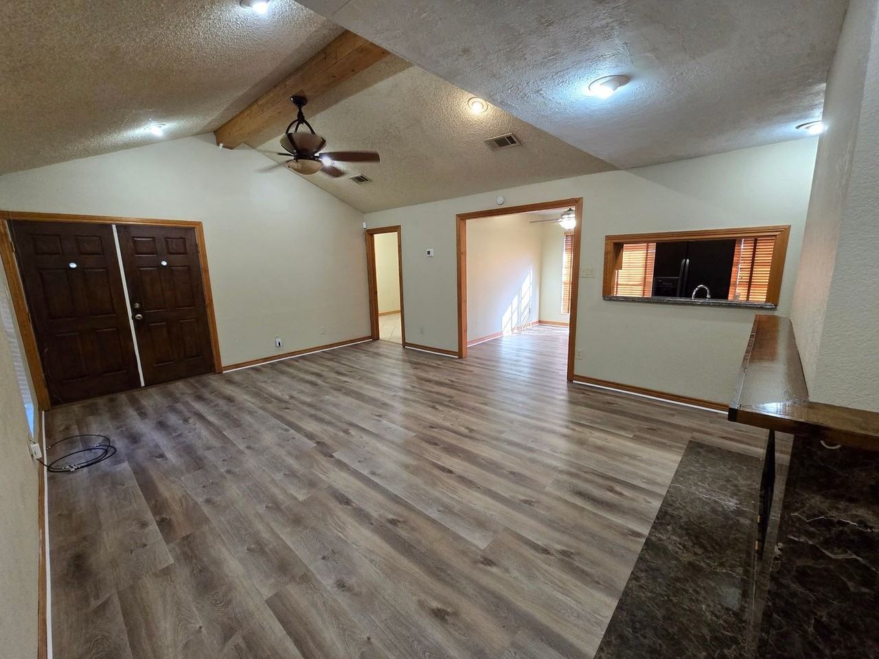 822 Camellia Ct - Photo 3 of 25