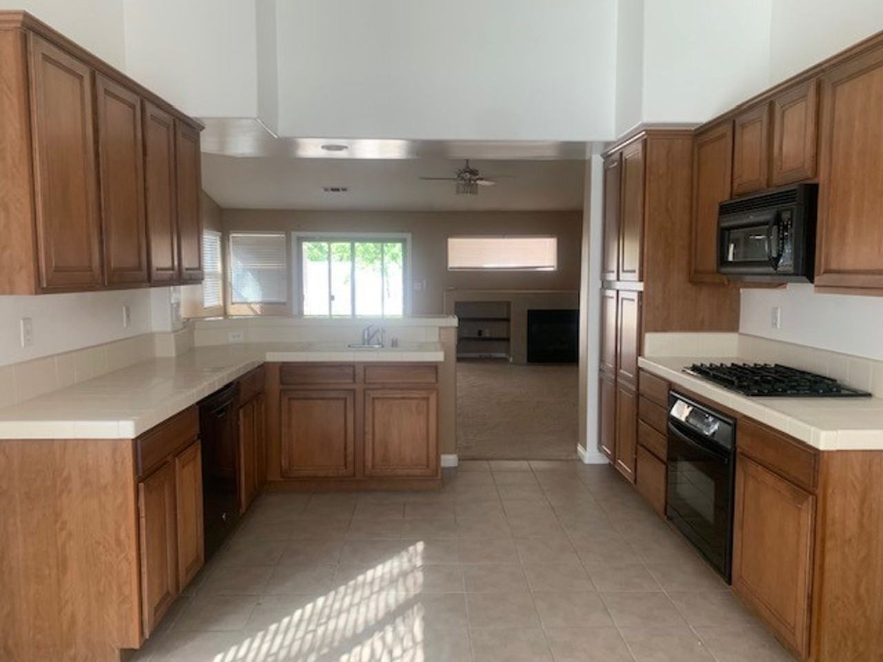 113 Cedmont Dr - Photo 6 of 13