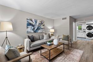 featured image of 300 E Mcpherson Dr