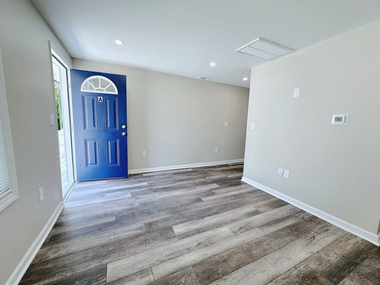 409 409 Price Ave - 409 Price Ave #A - Photo 4 of 15