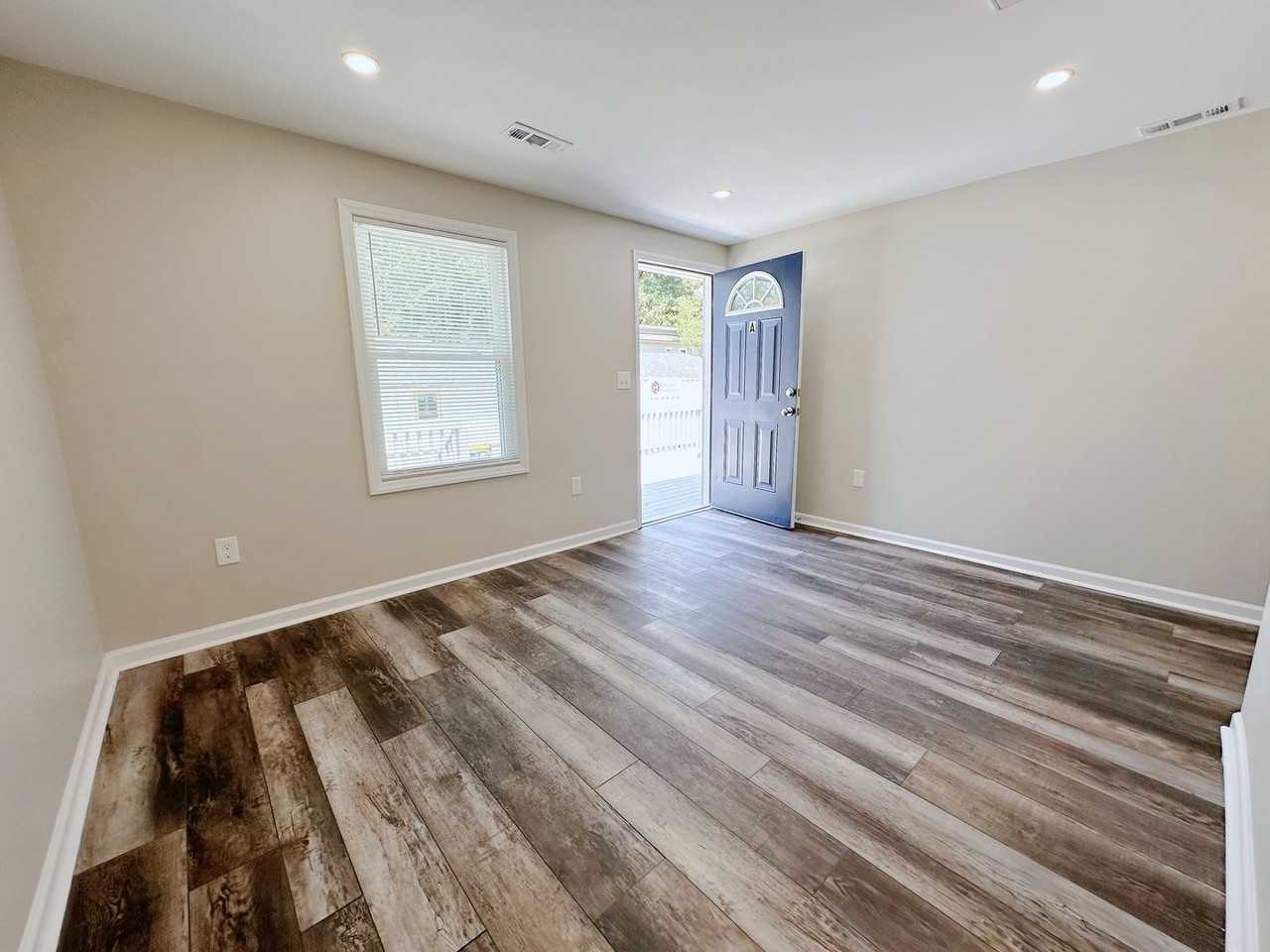 409 409 Price Ave - 409 Price Ave #A - Photo 6 of 15