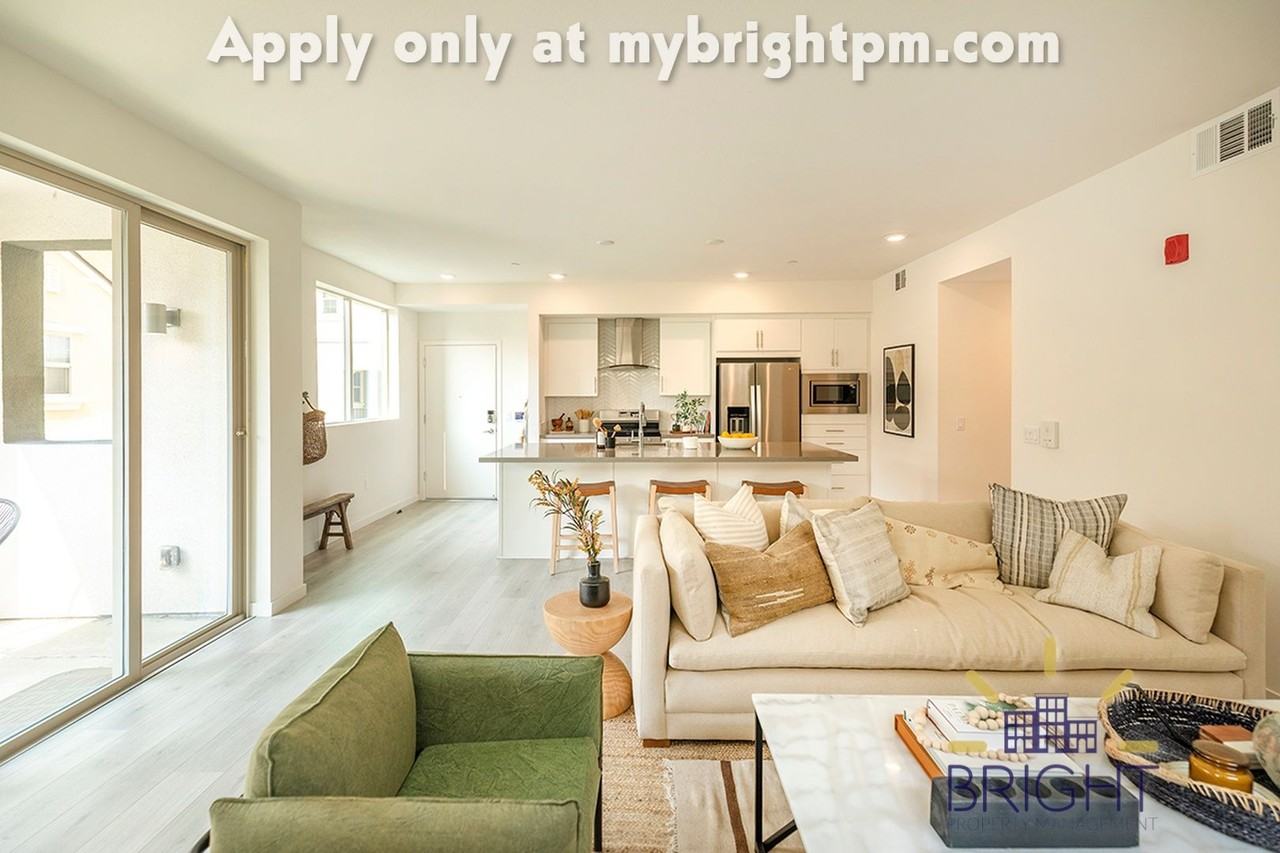 The Flats at The Mill at Broadway - Photo 4 of 19