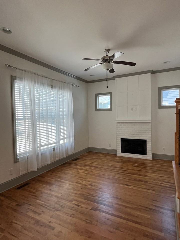 2234B Cruzen St - Photo 5 of 33