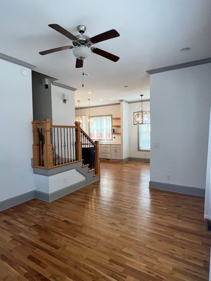 2234B Cruzen St - Photo 6 of 33