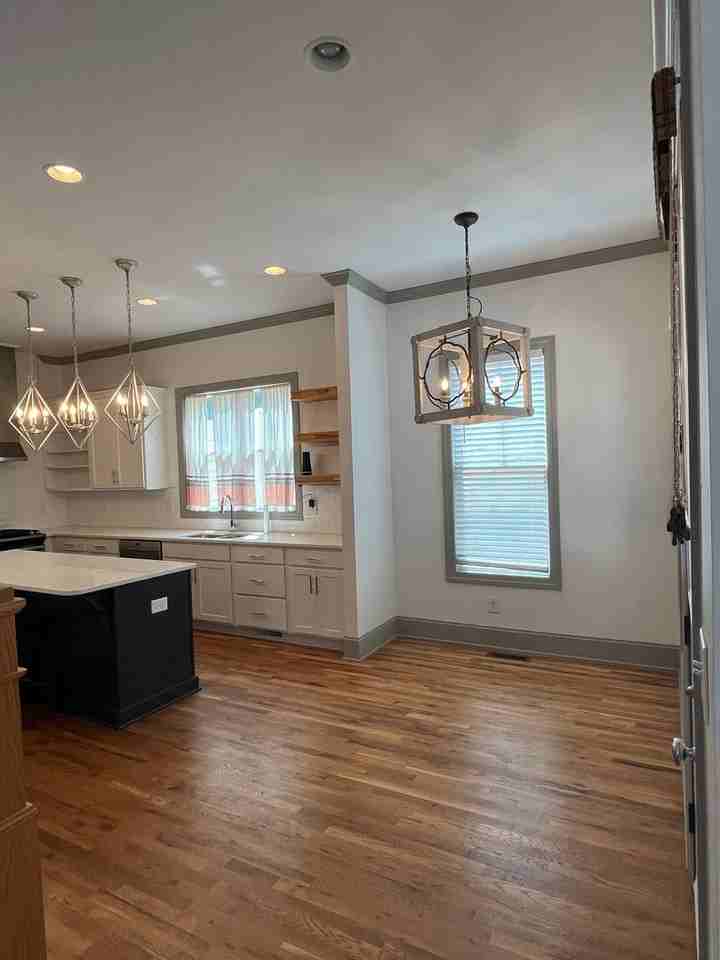2234B Cruzen St - Photo 7 of 33