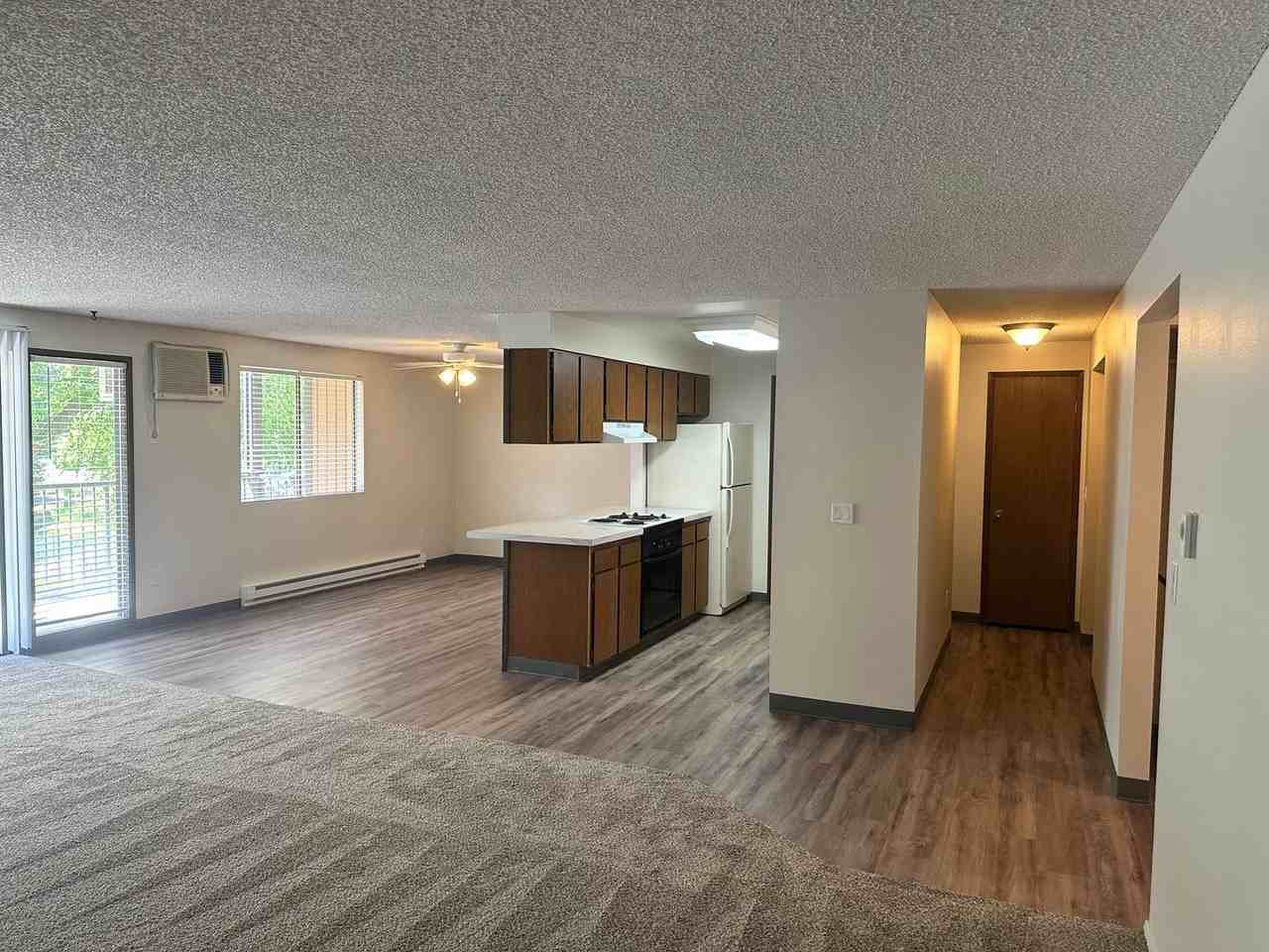 Woodlake Village Apts - Photo 4 of 15