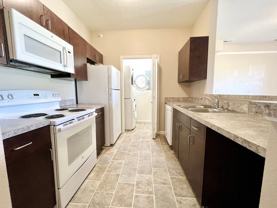 Prairie Pointe Apartments - Photo 1 of 1