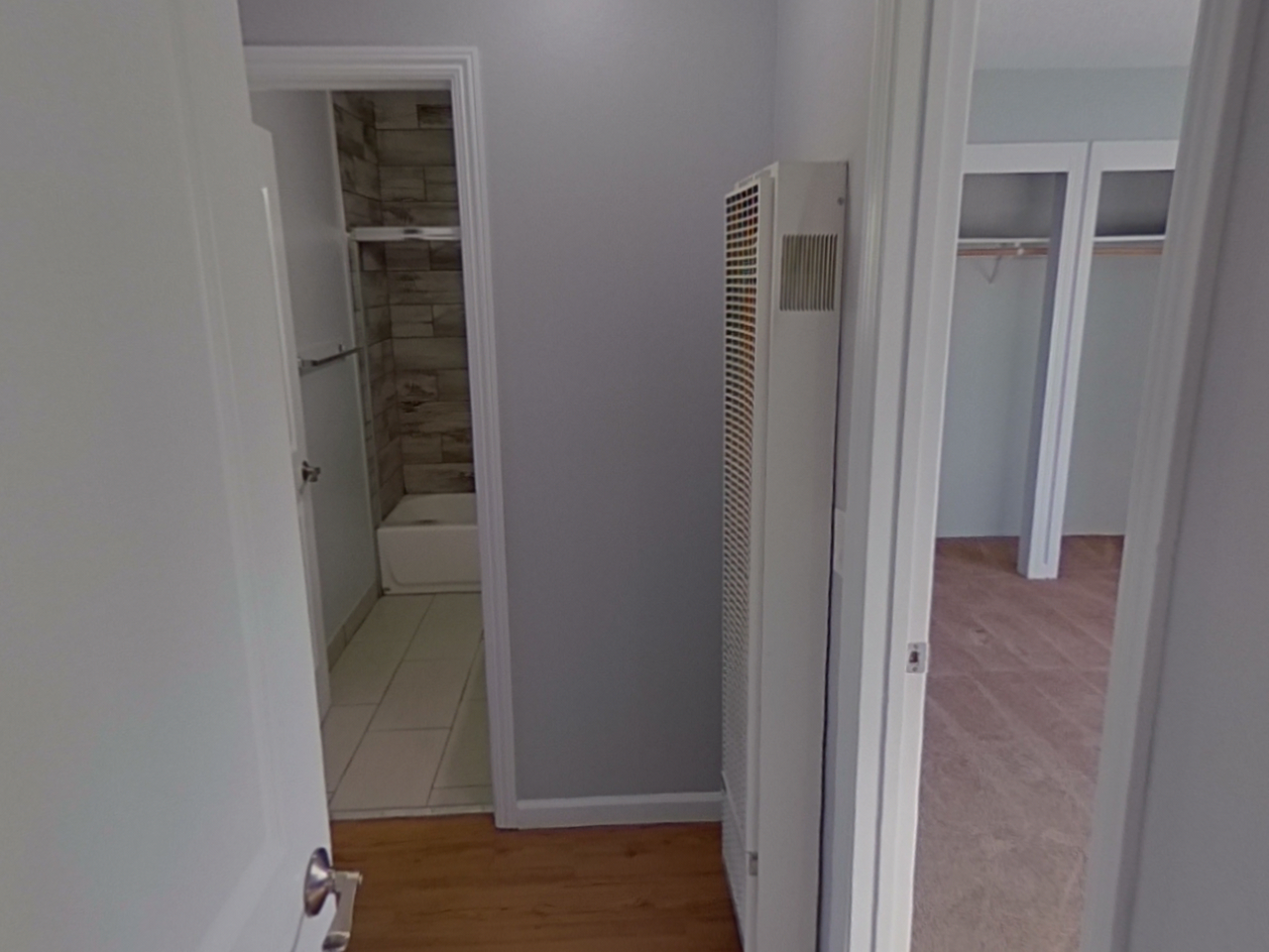 Colonial Way Apartments - Photo 2 of 28