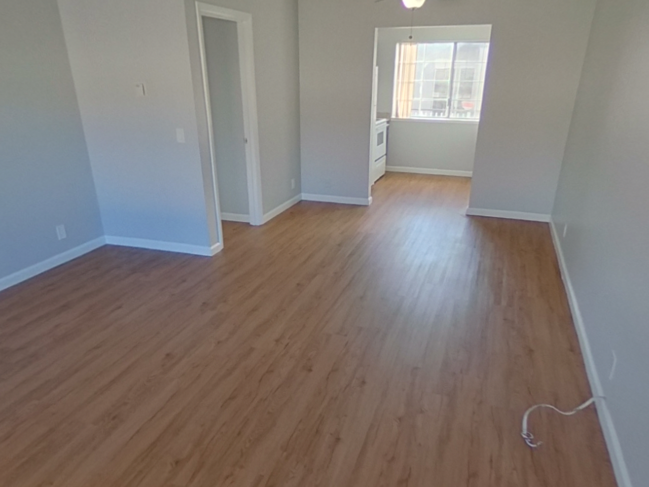 Colonial Way Apartments - Photo 7 of 28