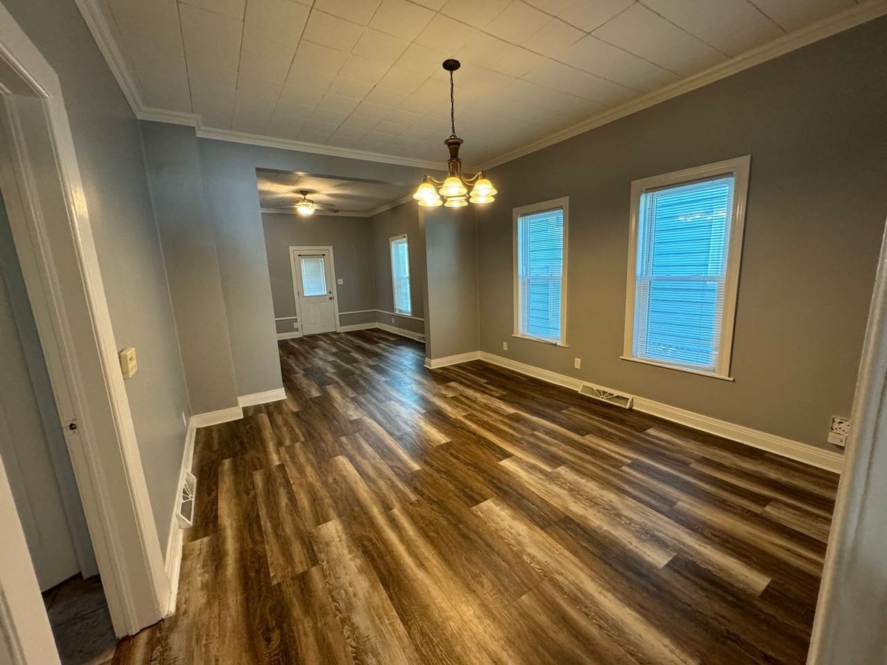 2323 15th St - Photo 3 of 18