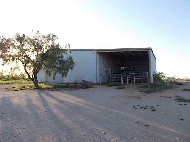 506 Drummond Rd - Photo 3 of 23