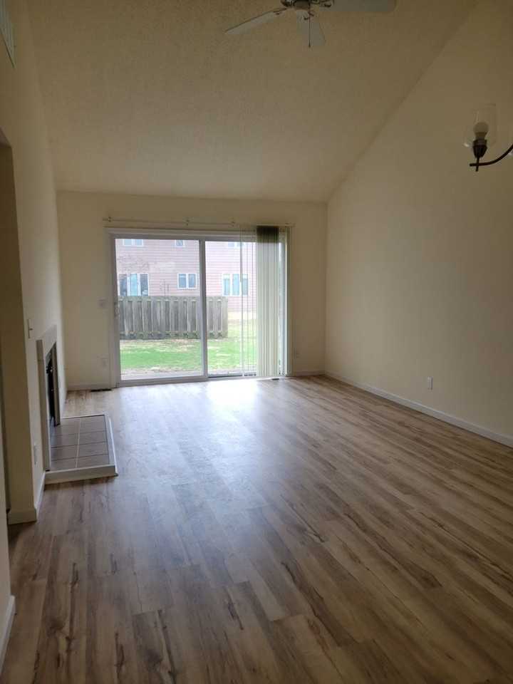 2901 Heritage Dr - Photo 3 of 12