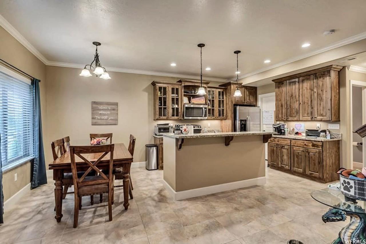 1002 W 950 N - Photo 3 of 17