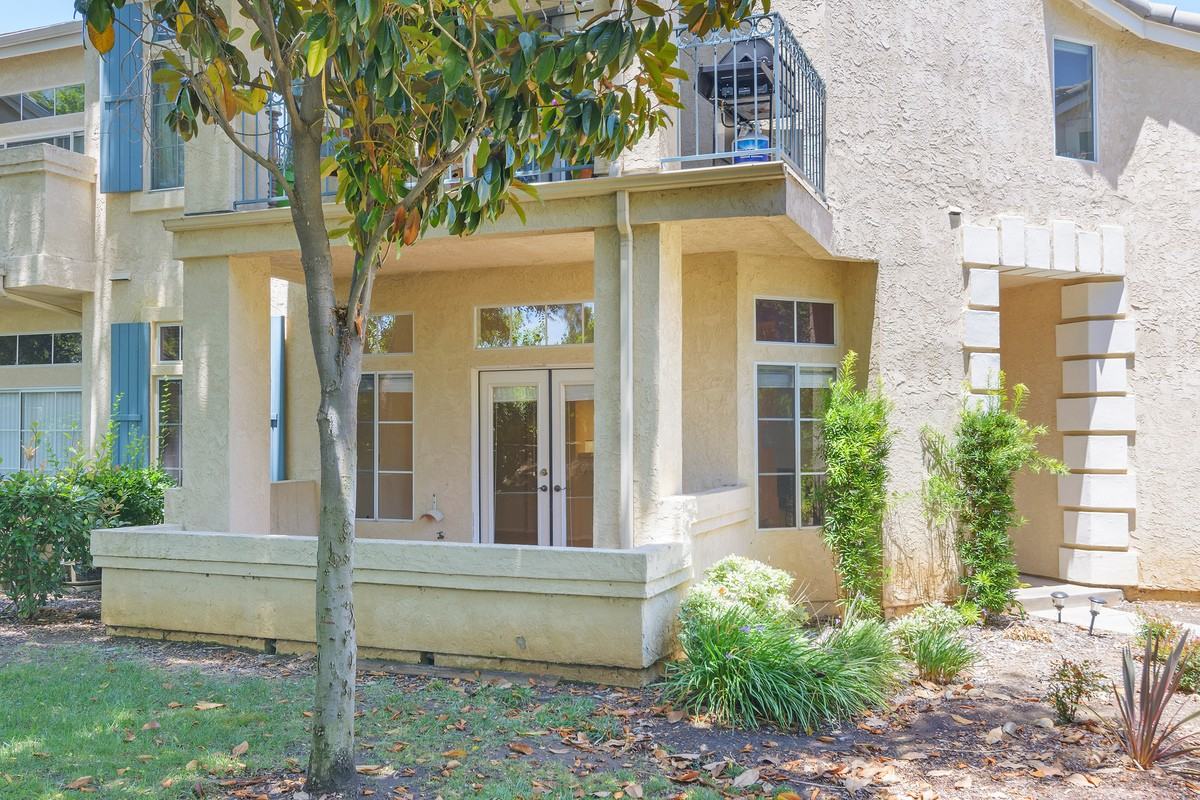 11225 Provencal Pl - Photo 2 of 12