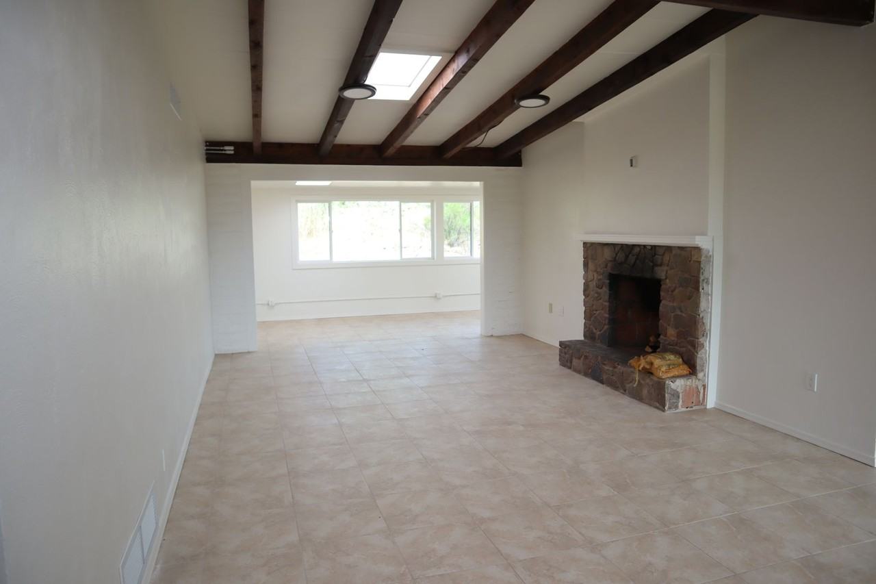 8008 S Vato Ln - Photo 2 of 37